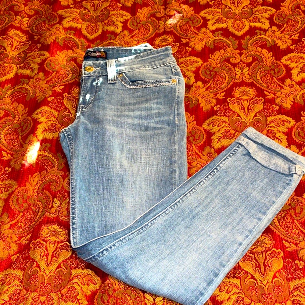 Levis cropped jeans juniors size 5